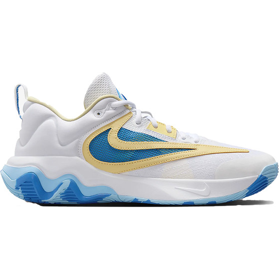 Nike Giannis Immortality 3