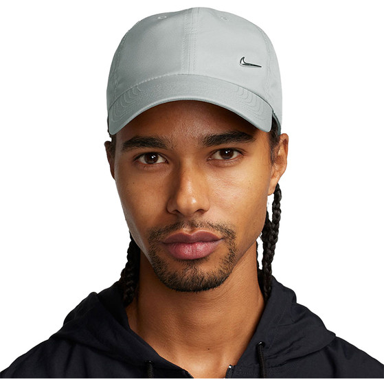 Nike Metal Logo Club Cap