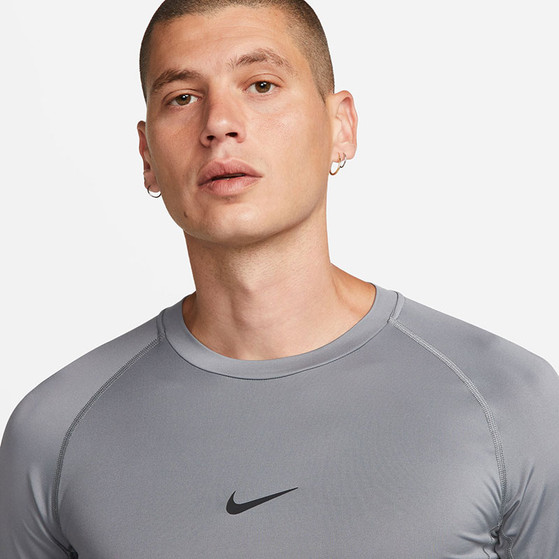 Nike Pro Shortsleeve Top