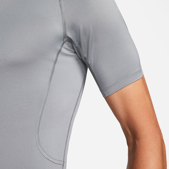 Nike Pro Shortsleeve Top