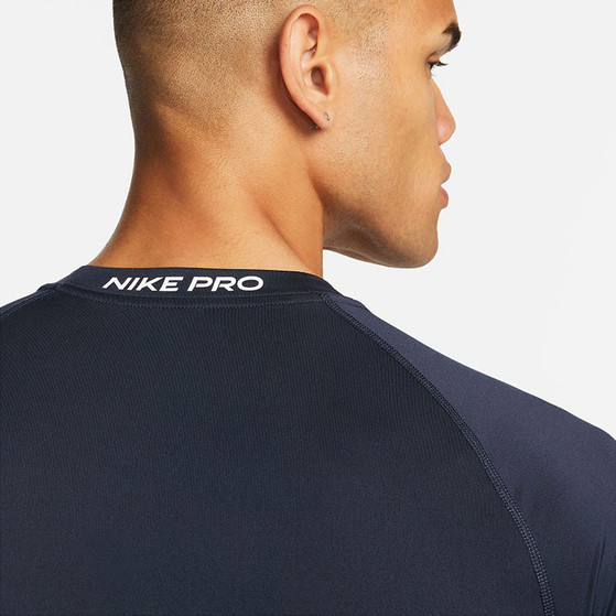 Nike Pro Shortsleeve Top