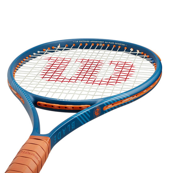 Wilson Blade 98 16x19 V9.0 Roland Garros 2024