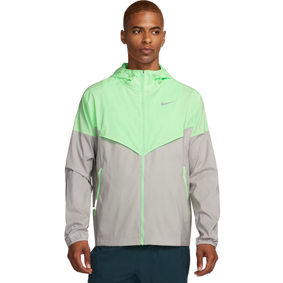 Nike Impossibly Light Windrunner Jacke Herren