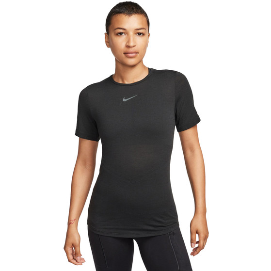Nike Dri-FIT Wool ShortSleeve T-shirt Dames