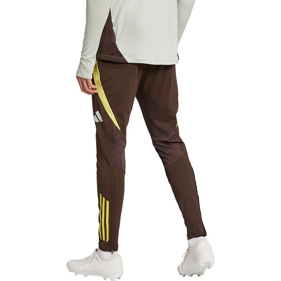 adidas Juventus Trainingsanzug
