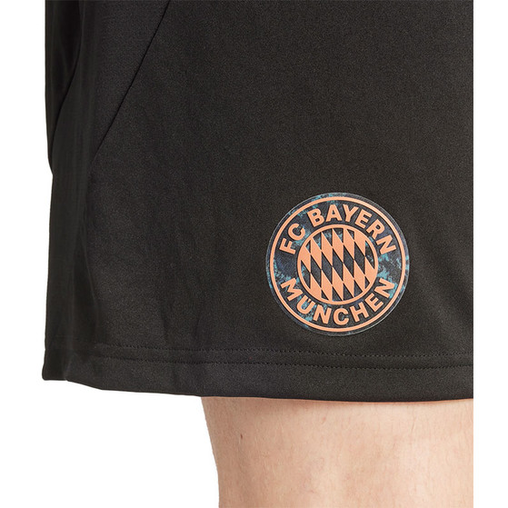 adidas Bayern München Borta Tenue
