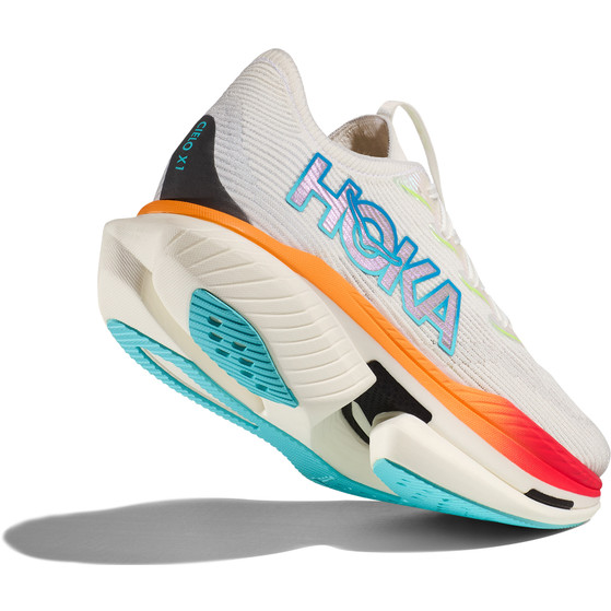 HOKA Cielo X1