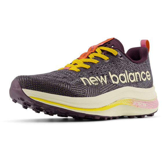 New Balance FuelCell SuperComp Trail Dames