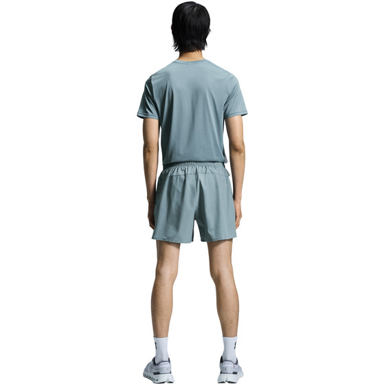 On Essential Shorts Heren