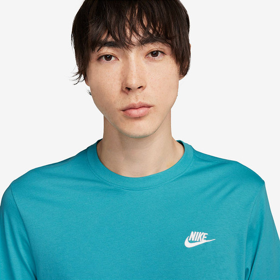 Nike Sportswear Club Tee