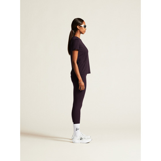 Craft Adv Essence T-Shirt 2 Dam