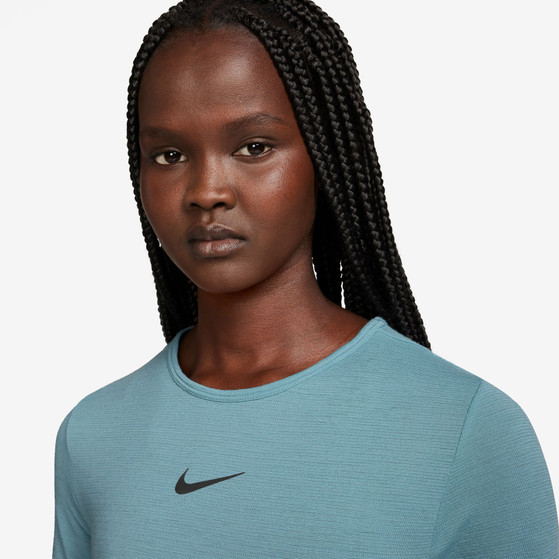 Nike Dri-FIT Wool ShortSleeve T-shirt Dames