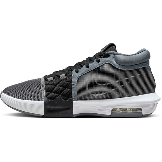 Nike LeBron Witness VIII