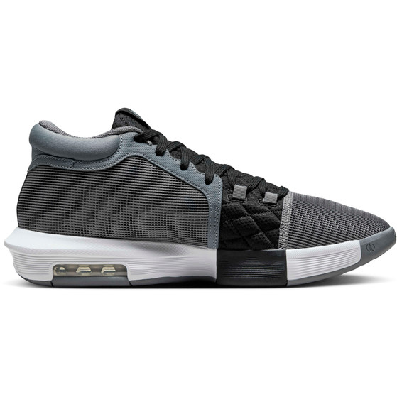 Nike LeBron Witness VIII