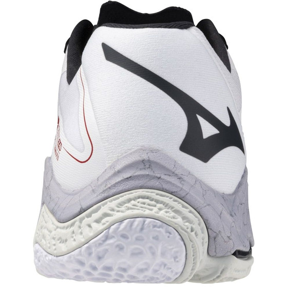 Mizuno Wave Lightning Z8