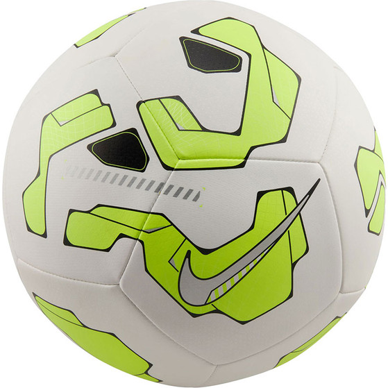 Nike Pitch Bal - Maat 5