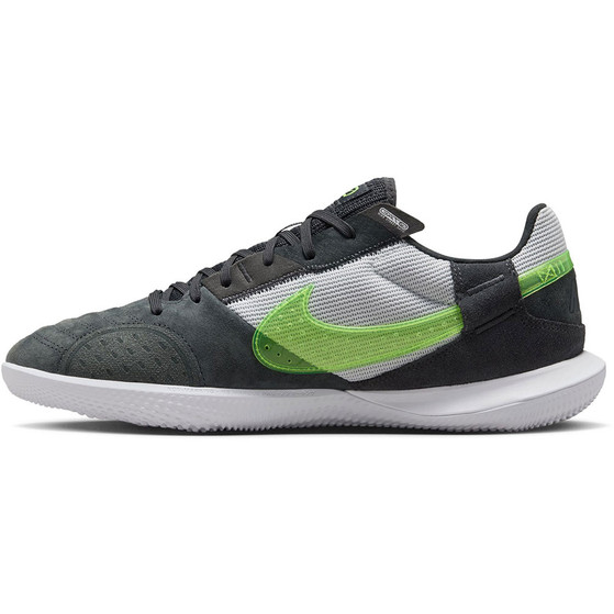 Nike Street Gato