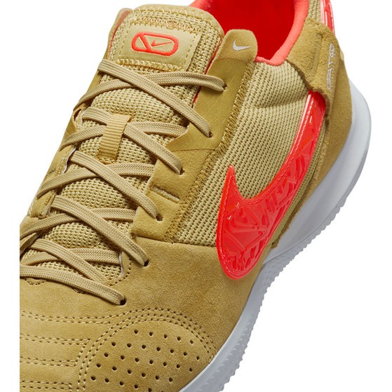 Nike Street Gato