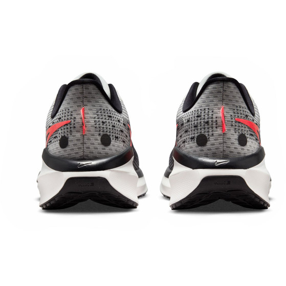 Nike Vomero 17 Herren