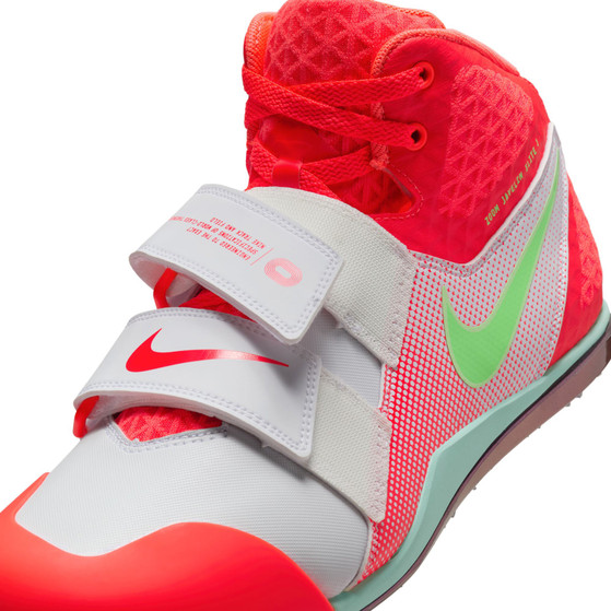 Nike Javelin Elite 3