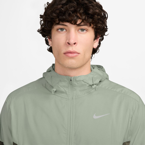Nike Impossibly Light Windrunner Jack Heren