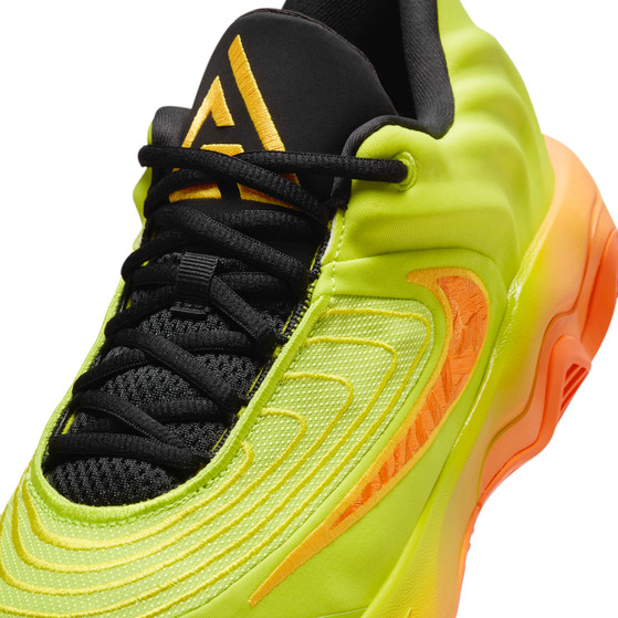Nike Giannis Immortality 4