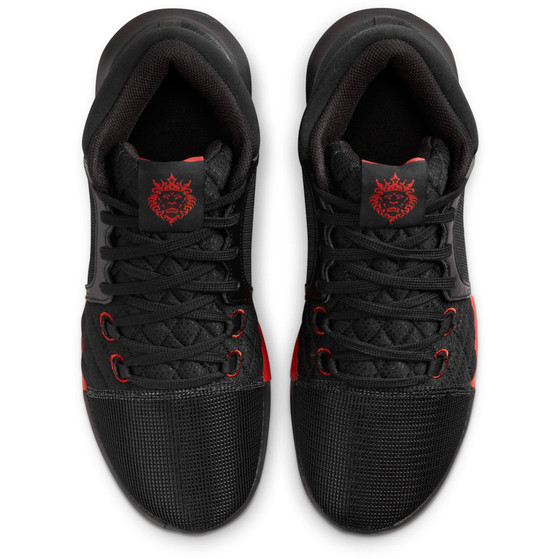 Nike LeBron Witness VIII