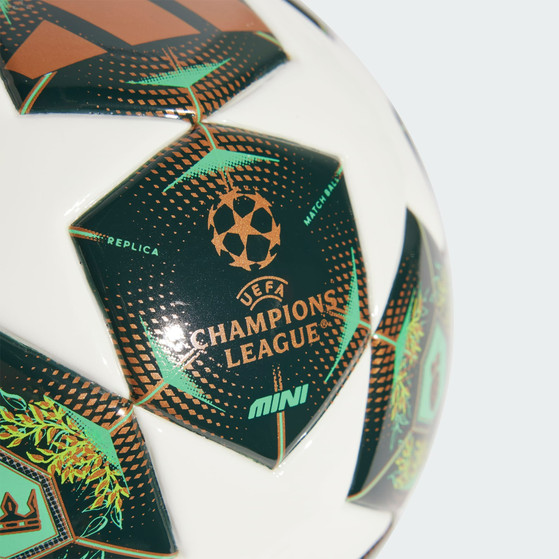adidas Champions League München Mini Bal