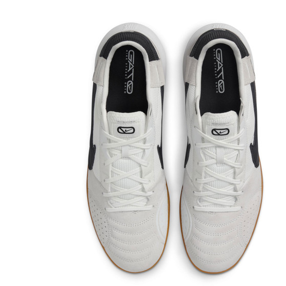 Nike Street Gato