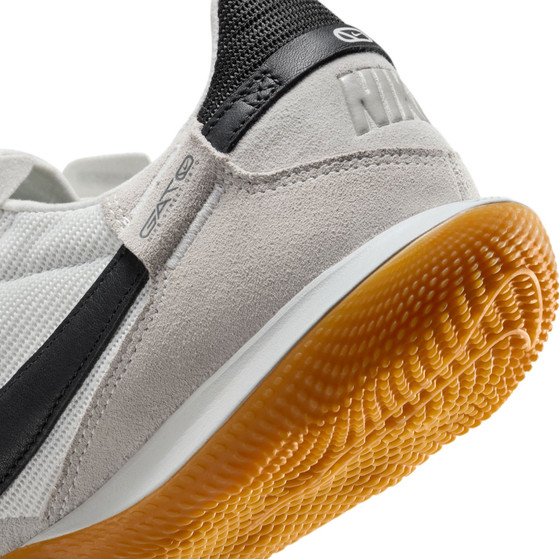 Nike Street Gato