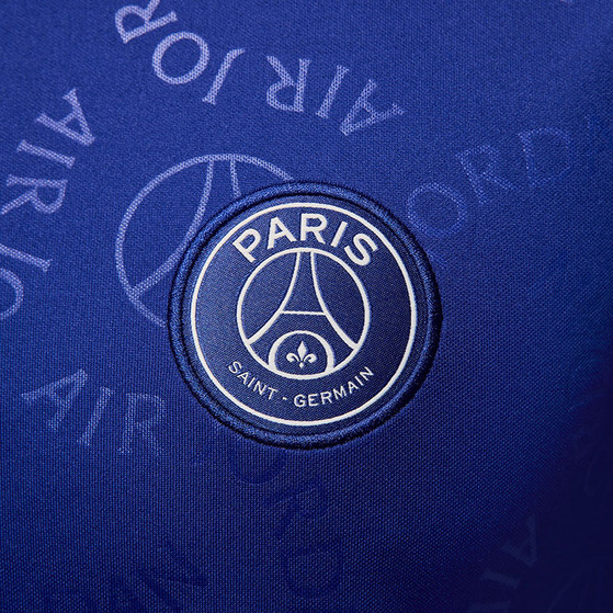 Nike Paris Saint-Germain Pre-Match Top 2024/2025