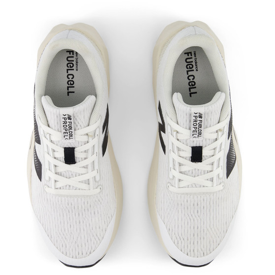 New Balance FuelCell Propel v5  Barn