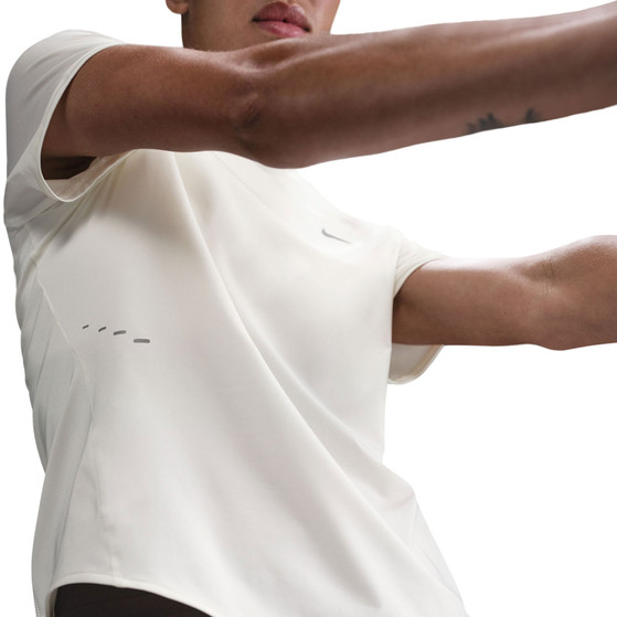 Nike Dri-FIT Swift T-Shirt Dames