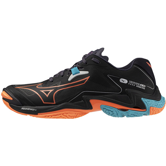 Mizuno Wave Lightning Z8
