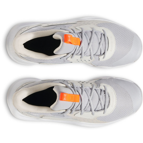 Under Armour Jet 24