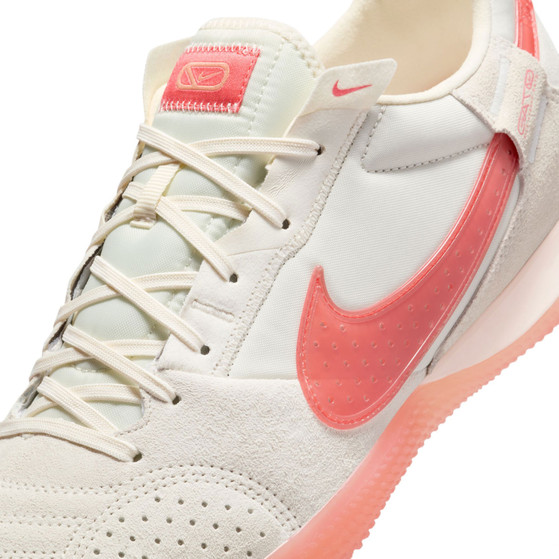 Nike Street Gato
