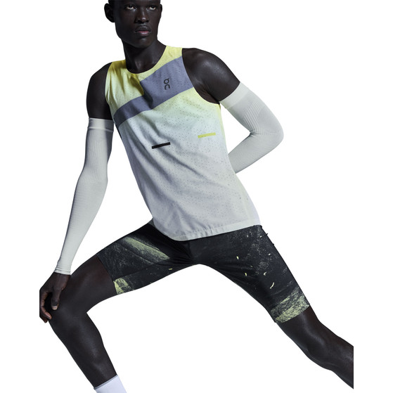 On Race Singlet Heren