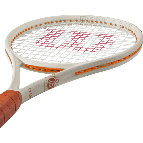 Wilson Clash 100 V3.0 Roland Garros