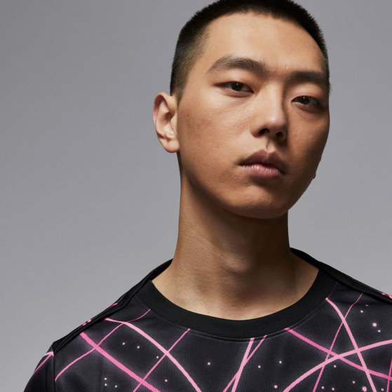 Nike Paris Saint-Germain Pre-Match Top 2025/2026