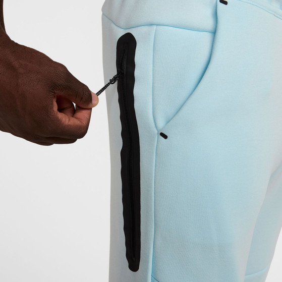 Nike Tech Fleece Trainingsanzug
