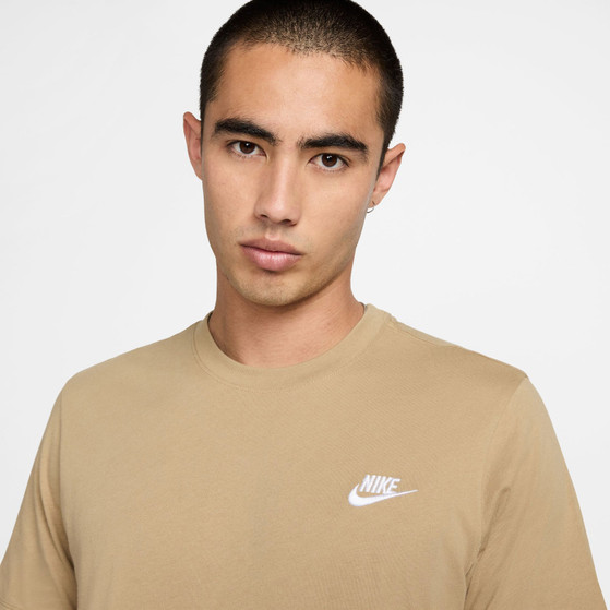 Nike Sportswear Club Tee