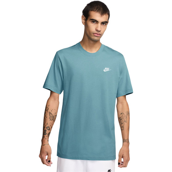 Nike Sportswear Club Tee
