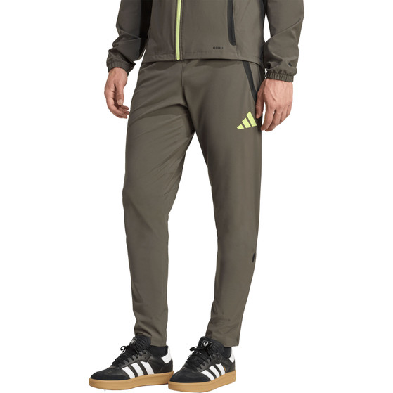 adidas Real Madrid Tiro Vis Tech Hose 2025/2026