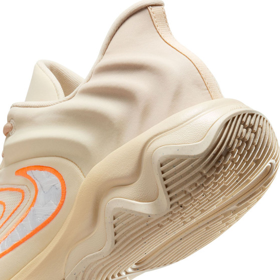 Nike Giannis Immortality 4