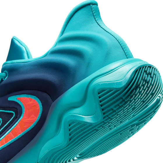 Nike Giannis Immortality 4