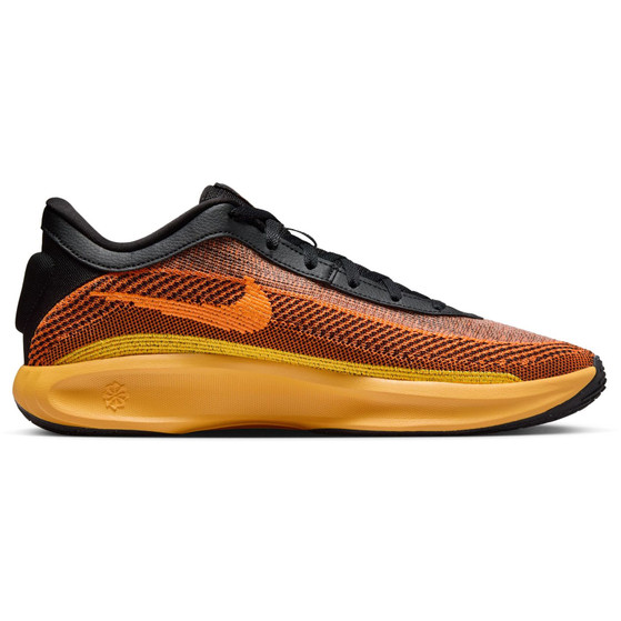 Nike G.T. Hustle Academy