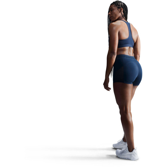 Nike Swoosh Medium Support Padded Sports Bra