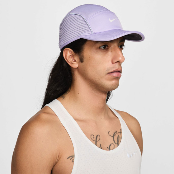 Nike Dri-FIT Fly Pet