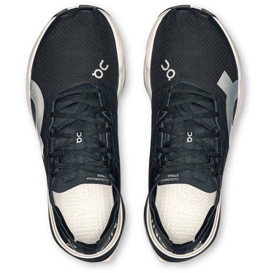 On Cloudboom Strike Dam