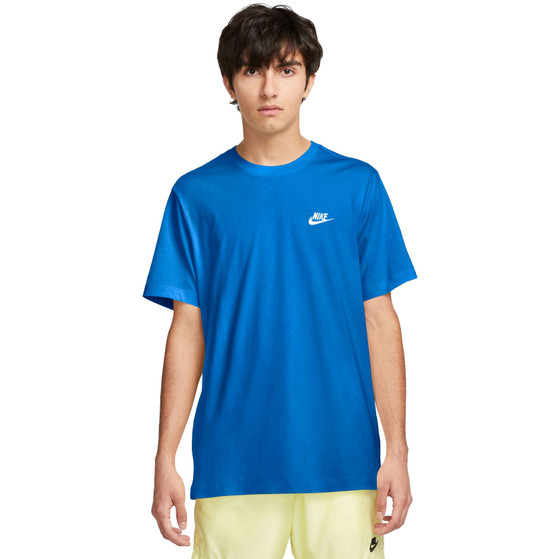 Nike Sportswear Club Tee